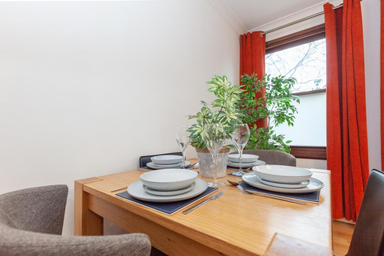 Vibrant & Bright City Centre Apartment! Оксфорд Екстер'єр фото